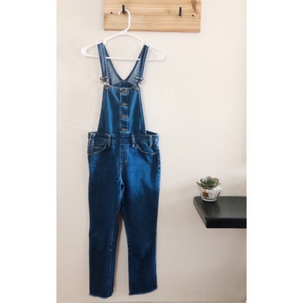 Levi’s Button Down Raw Hem Overalls